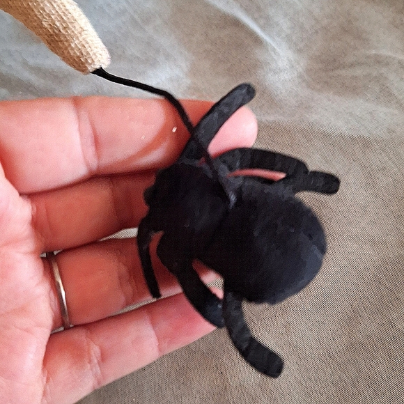 Disney Park The Nightmare Before Christmas Oogie Boogie Pointy Santa Hat - Picture 4 of 7